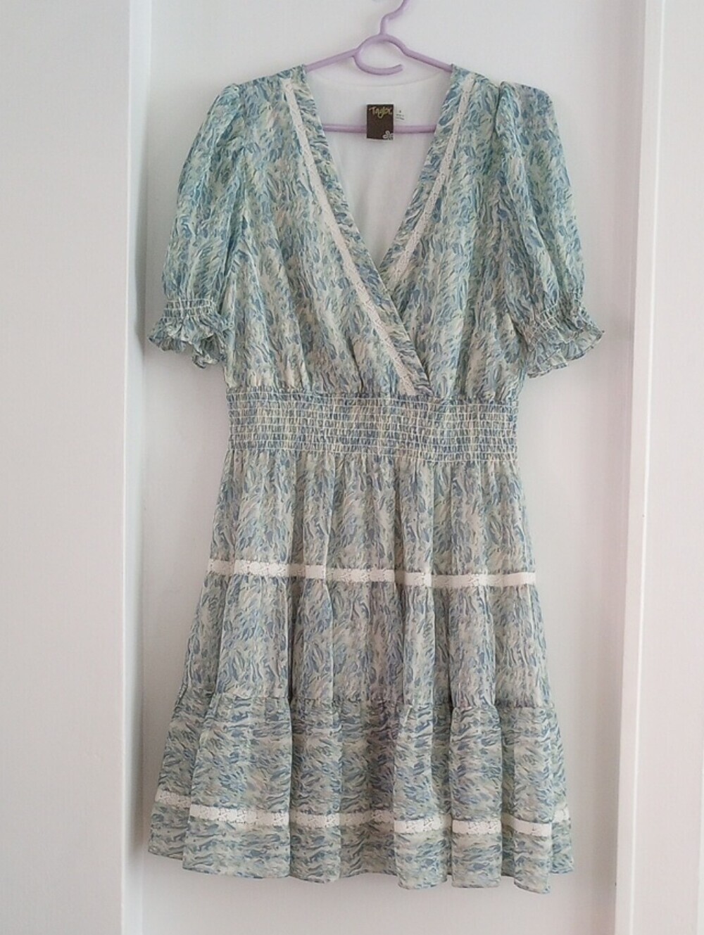 Taylor Blue Green Abstract Print Smocked Cottagecore Ruffle Sleeve Dress Size 8